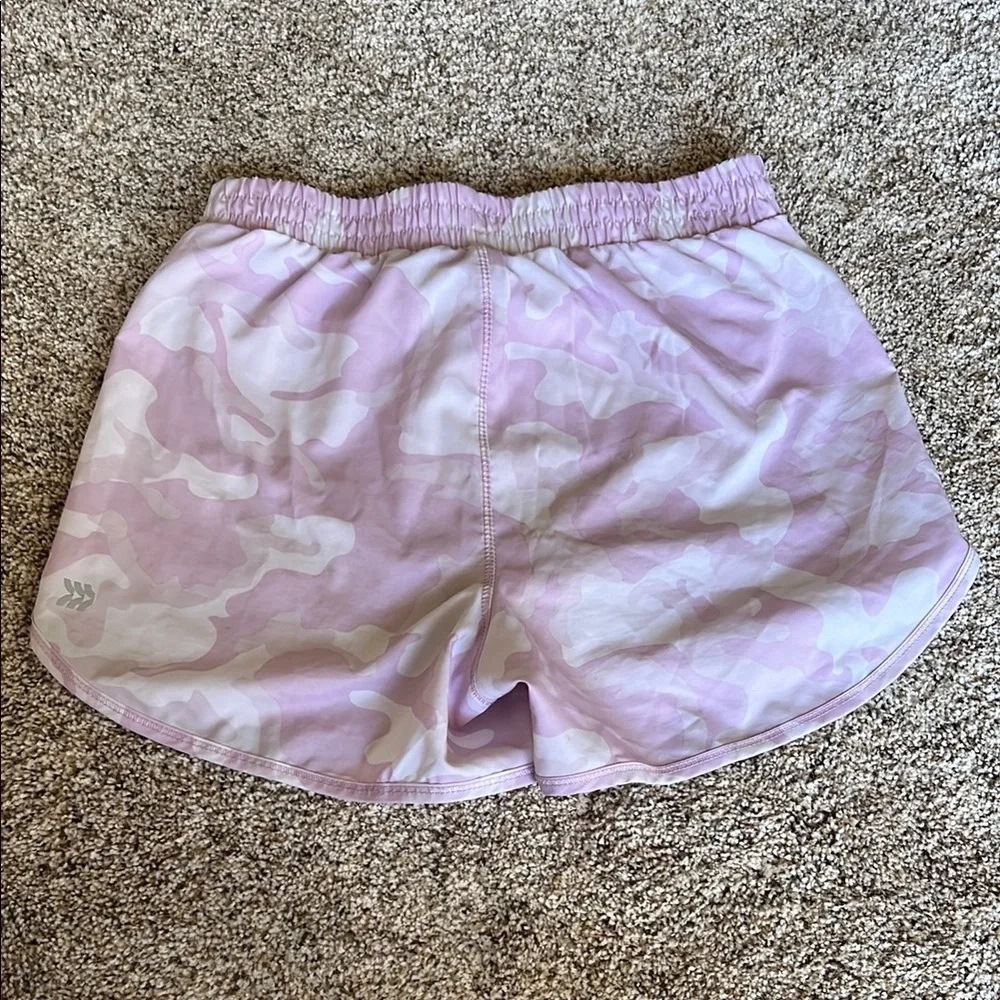 All in Motion Girls Pink Camo Shorts